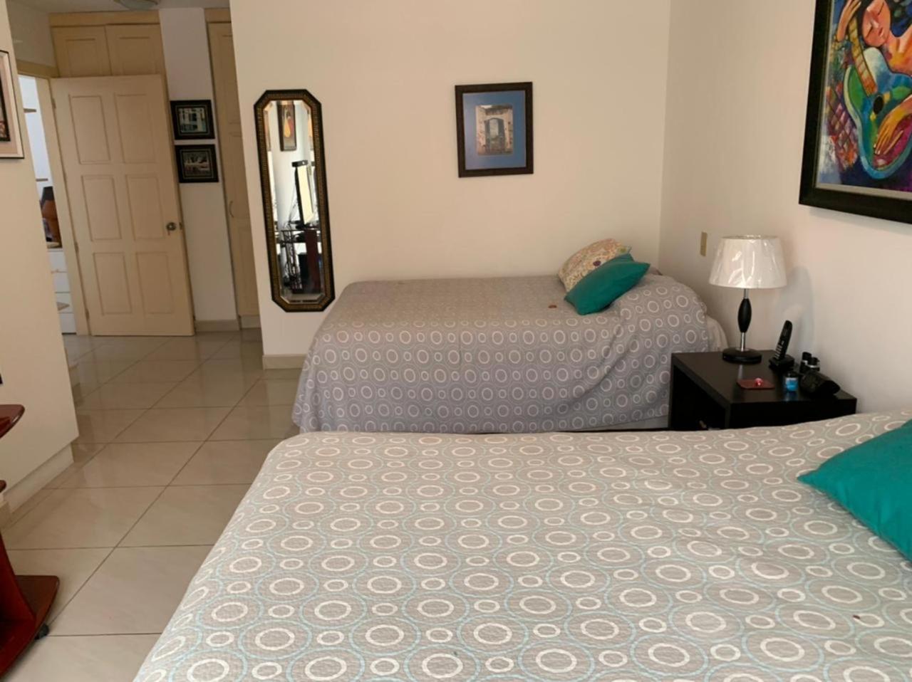 Bed and Breakfast Campus Residencias Кито Экстерьер фото